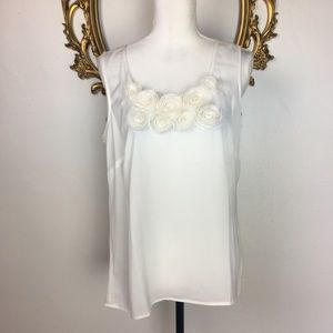 Loft Ann Taylor White/Ivory Sleeveless Top Size M